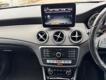 Mercedes-Benz GLA 2.1 GLA200d Sport SUV 5dr Diesel 7G-DCT Euro 6 (s/s) (136 ps)