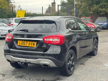 Mercedes-Benz GLA 2.1 GLA200d Sport SUV 5dr Diesel 7G-DCT Euro 6 (s/s) (136 ps)
