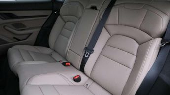 Porsche Taycan Taycan 4x2 4dr