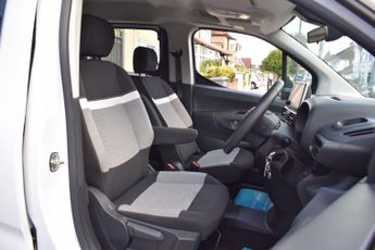 Citroen e-Berlingo 50kWh Feel XL Auto 5dr (7.4kW Charger)