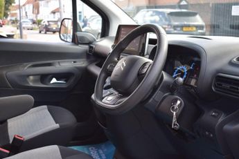 Citroen e-Berlingo 50kWh Feel XL Auto 5dr (7.4kW Charger)