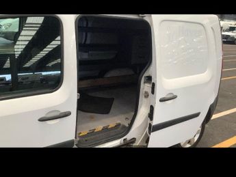 Renault Kangoo Maxi ZE 33kWh Business Auto L3 H1 6dr (i)