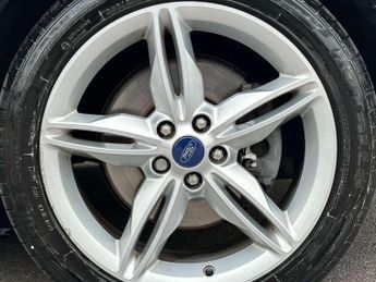 Ford Kuga 1.5 Kuga Titanium Sport 4x4 Auto 4WD 5dr