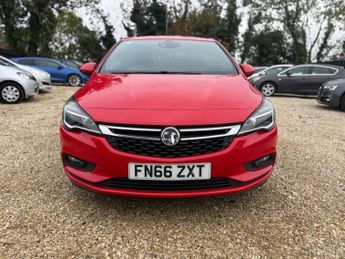 Vauxhall Astra 1.4i Turbo SRi Nav Euro 6 5dr