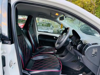 Volkswagen up! 1.0 Move up! Hatchback 5dr Petrol ASG Euro 5 (60 ps)
