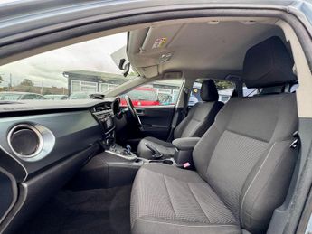 Toyota Auris 1.8 VVT-h Icon CVT Euro 5 (s/s) 5dr