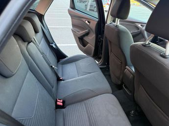 Ford Focus 1.6 Titanium Powershift Euro 6 5dr