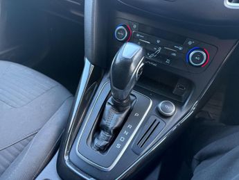 Ford Focus 1.6 Titanium Powershift Euro 6 5dr