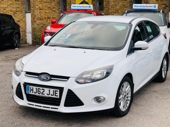 Ford Focus 1.0T EcoBoost Titanium Euro 5 (s/s) 5dr