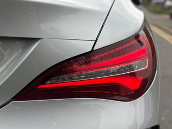 Mercedes-Benz CLA 1.6 CLA180 AMG Line Coupe 7G-DCT Euro 6 (s/s) 4dr