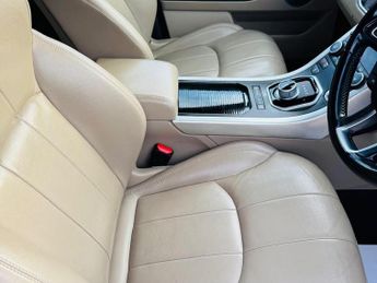 Land Rover Range Rover Evoque 2.0 TD4 SE Tech Auto 4WD Euro 6 (s/s) 5dr