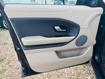 Land Rover Range Rover Evoque 2.0 TD4 SE Tech Auto 4WD Euro 6 (s/s) 5dr