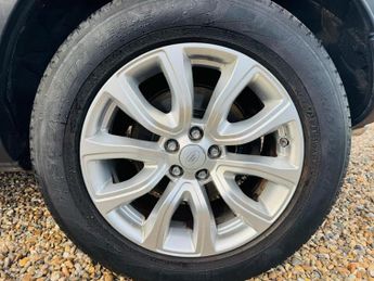 Land Rover Range Rover Evoque 2.0 TD4 SE Tech Auto 4WD Euro 6 (s/s) 5dr