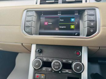 Land Rover Range Rover Evoque 2.0 TD4 SE Tech Auto 4WD Euro 6 (s/s) 5dr