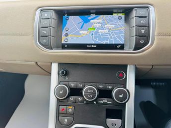 Land Rover Range Rover Evoque 2.0 TD4 SE Tech Auto 4WD Euro 6 (s/s) 5dr