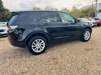 Land Rover Discovery Sport 2.0 TD4 SE Tech Auto 4WD Euro 6 (s/s) 5dr
