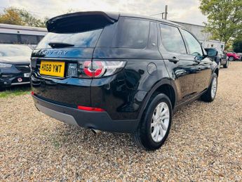 Land Rover Discovery Sport 2.0 TD4 SE Tech Auto 4WD Euro 6 (s/s) 5dr
