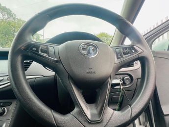Vauxhall Astra 1.4i Turbo Design Auto Euro 6 (s/s) 5dr