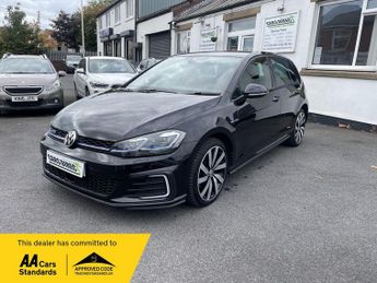 Volkswagen Golf 1.4 TSI 8.7kWh GTE Advance Hatchback 5dr Petrol Plug-in Hybrid D