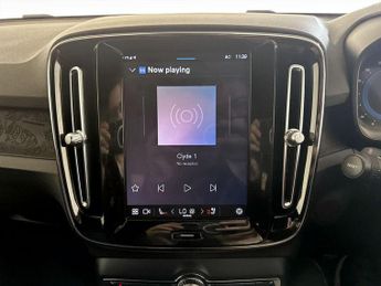 Volvo XC40 Recharge 69kWh Plus Auto 5dr