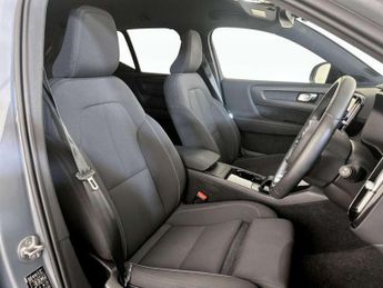 Volvo XC40 Recharge 69kWh Plus Auto 5dr