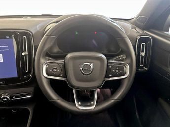 Volvo XC40 Recharge 69kWh Plus Auto 5dr