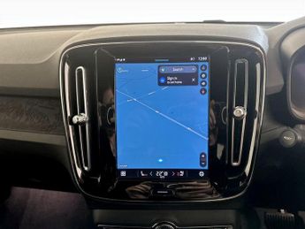 Volvo XC40 Recharge 69kWh Plus Auto 5dr
