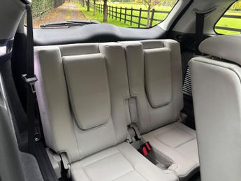 Land Rover Discovery Sport 2.0 TD4 HSE Auto 4WD Euro 6 (s/s) 5dr
