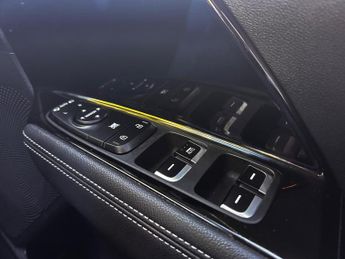 Kia Niro 1.6 GDi 2 DCT Euro 6 (s/s) 5dr