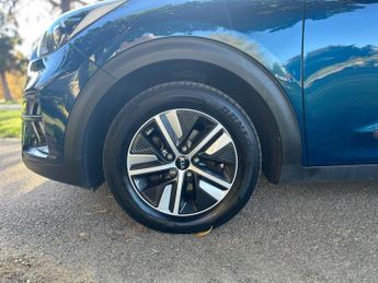Kia Niro 1.6 GDi 2 DCT Euro 6 (s/s) 5dr