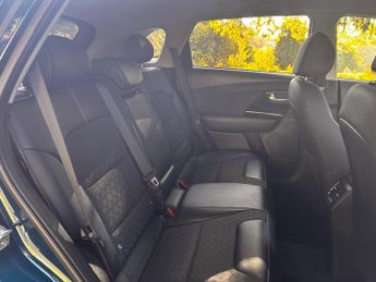 Kia Niro 1.6 GDi 2 DCT Euro 6 (s/s) 5dr