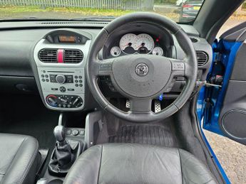 Vauxhall Tigra 1.8i 16v Exclusiv Convertible 2dr Petrol Manual (a/c) (185 g/km,