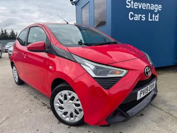 Toyota AYGO 1.0 VVT-i x-play x-shift Euro 6 5dr
