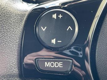 Toyota AYGO 1.0 VVT-i x-play x-shift Euro 6 5dr