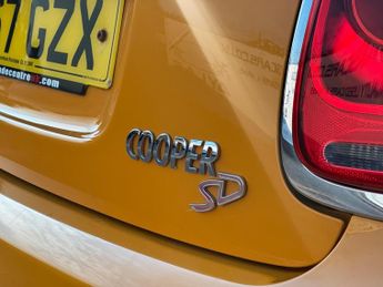 MINI Hatch 2.0 Cooper SD Auto Euro 6 (s/s) 3dr