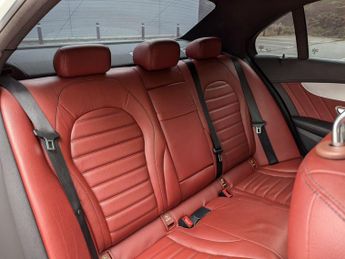 Mercedes-Benz C Class 2.1 C220 BlueTEC AMG Line (Premium) G-Tronic+ Euro 6 (s/s) 4dr