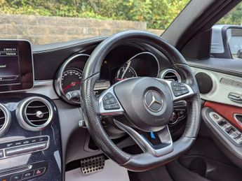 Mercedes-Benz C Class 2.1 C220 BlueTEC AMG Line (Premium) G-Tronic+ Euro 6 (s/s) 4dr