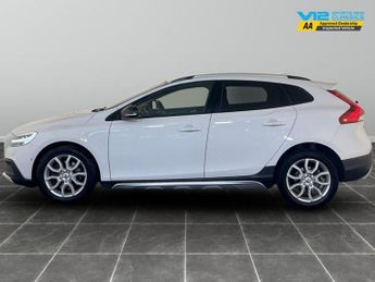 Volvo V40 Cross Country 2.0 D4 Pro Auto Euro 6 (s/s) 5dr