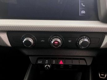 Audi A1 1.0 TFSI 30 S line Sportback Euro 6 (s/s) 5dr