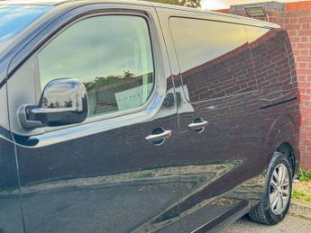 Peugeot Traveller 2.0 BlueHDi Allure Standard MPV 5dr Diesel EAT8 MWB Euro 6 (s/s)