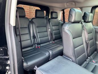 Peugeot Traveller 2.0 BlueHDi Allure Standard MPV 5dr Diesel EAT8 MWB Euro 6 (s/s)