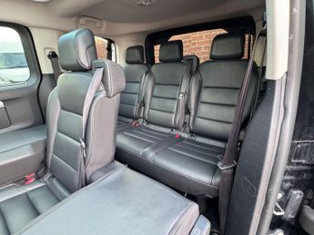 Peugeot Traveller 2.0 BlueHDi Allure Standard MPV 5dr Diesel EAT8 MWB Euro 6 (s/s)