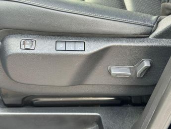 Peugeot Traveller 2.0 BlueHDi Allure Standard MPV 5dr Diesel EAT8 MWB Euro 6 (s/s)