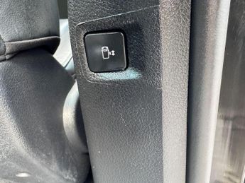 Peugeot Traveller 2.0 BlueHDi Allure Standard MPV 5dr Diesel EAT8 MWB Euro 6 (s/s)