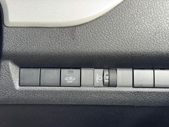 Peugeot Traveller 2.0 BlueHDi Allure Standard MPV 5dr Diesel EAT8 MWB Euro 6 (s/s)