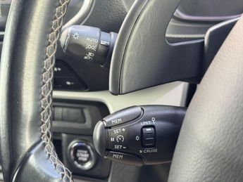 Peugeot Traveller 2.0 BlueHDi Allure Standard MPV 5dr Diesel EAT8 MWB Euro 6 (s/s)