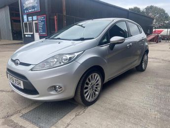 Ford Fiesta 1.6 TDCi DPF Titanium 5dr