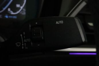 BMW 3 Series 2.0 330e 12kWh SE Pro Auto Euro 6 (s/s) 4dr