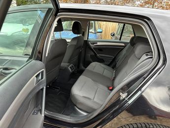 Volkswagen Golf 1.6 TDI BlueMotion Tech Match DSG Euro 6 (s/s) 5dr