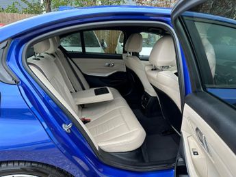 BMW 3 Series 2.0 330i M Sport Auto Euro 6 (s/s) 4dr